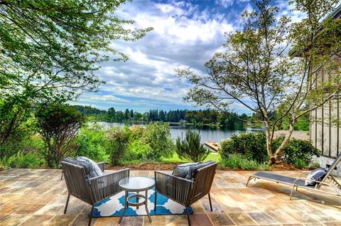 16260 SE 24th St, Bellevue, WA 98008