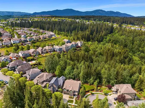 6219 Whitaker Ln SE, Snoqualmie, WA 98065
