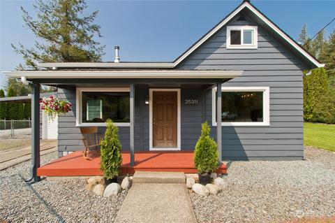 35311 312th Way SE, Enumclaw, WA 98022