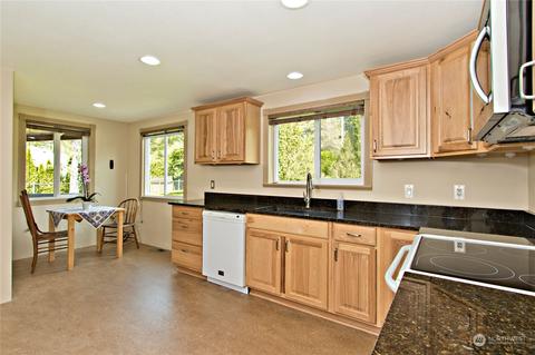 35311 312th Way SE, Enumclaw, WA 98022 photo 10