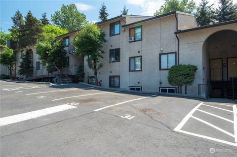 10021 SE 235th Pl #B105, Kent, WA 98031