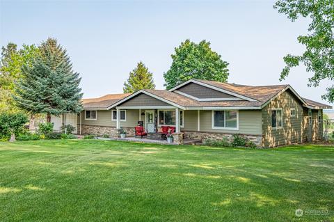 5377 NW Painted Hills Dr, Ephrata, WA 98823