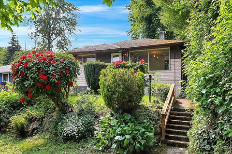 2833 S Orcas St, Seattle, WA 98108