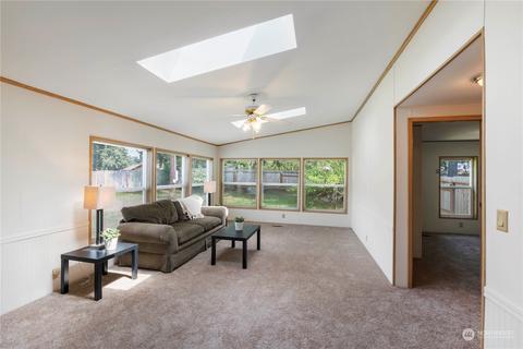 725 190th St E, Spanaway, WA 98387 photo 14