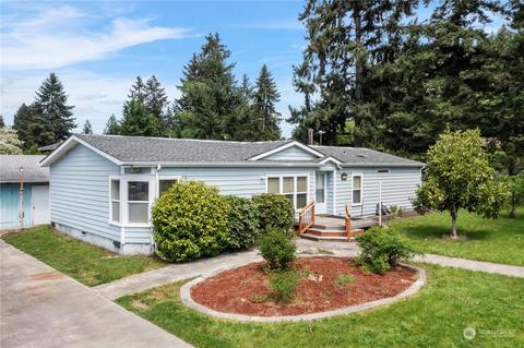 725 190th St E, Spanaway, WA 98387 photo 2