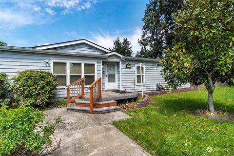 725 190th St E, Spanaway, WA 98387 photo 3