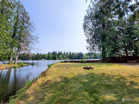 24 W Hoko Pl, Elma, WA 98541