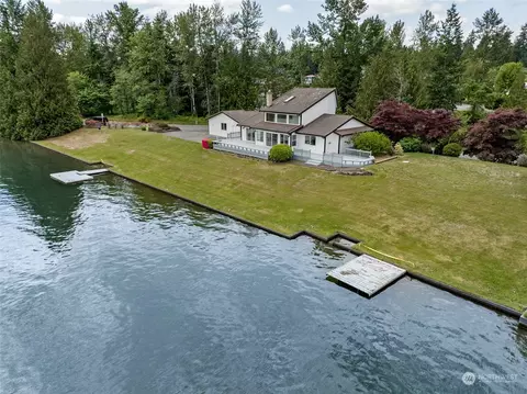 4439 184th Ave E, Lake Tapps, WA 98391