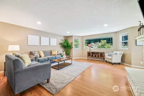 23855 SE 472nd St, Enumclaw, WA 98022 photo 6