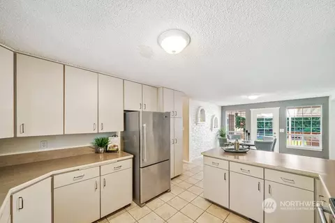23855 SE 472nd St, Enumclaw, WA 98022 photo 10