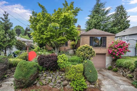 8223 20th Ave NE, Seattle, WA 98115