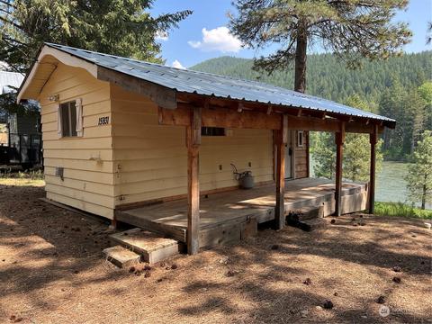 15931 River Rd, Leavenworth, WA 98826