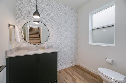 426 24th Ave E, Seattle, WA 98112 photo 15