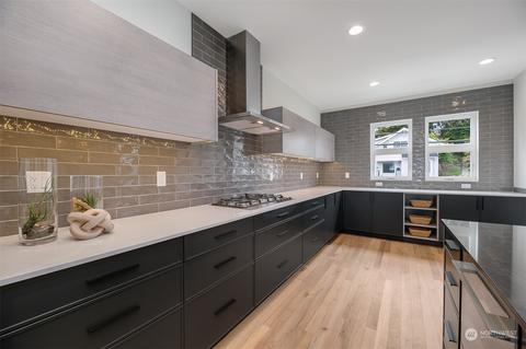 426 24th Ave E, Seattle, WA 98112 photo 8