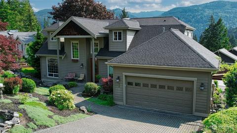 16 Windward Dr, Bellingham, WA 98229