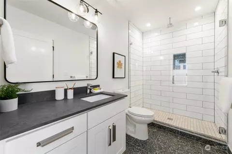424 24th Ave E, Seattle, WA 98112 photo 33