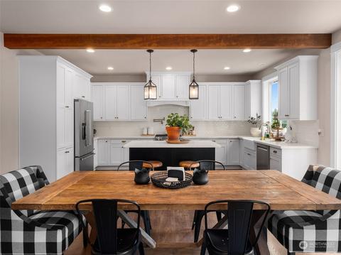 2440 Callow Rd, Lake Stevens, WA 98258