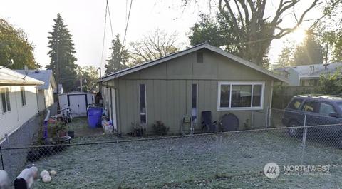 3307 O St, Vancouver, WA 98663