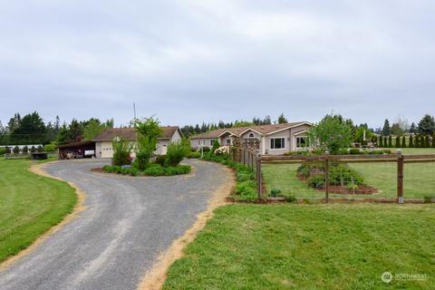 253 Home Ln, Port Angeles, WA 98362