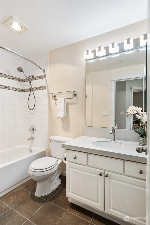 2009 196th St SE #E203, Bothell, WA 98012 photo 14