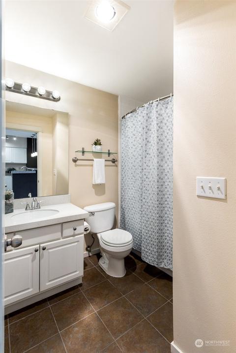 2009 196th St SE #E203, Bothell, WA 98012 photo 9