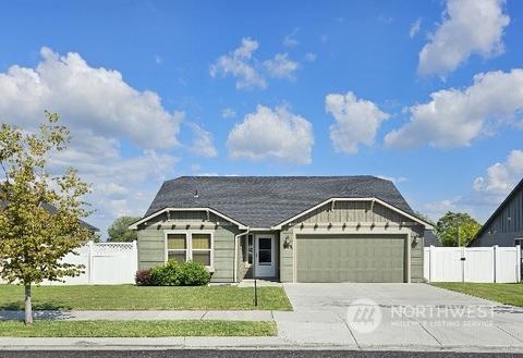 4511 W Wesley Pl, Moses Lake, WA 98837