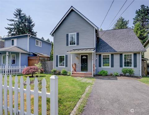 218 Albert St, Wilkeson, WA 98396