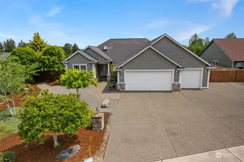 9620 Piperhill Dr SE, Olympia, WA 98513