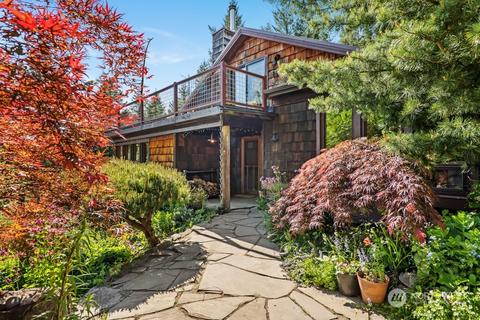 5610 Cape George Rd, Port Townsend, WA 98368