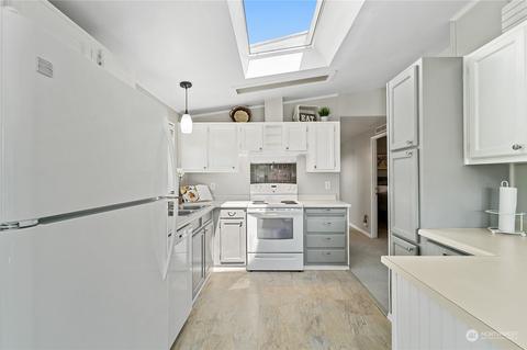 24323 9th Ave W, Bothell, WA 98021 photo 7