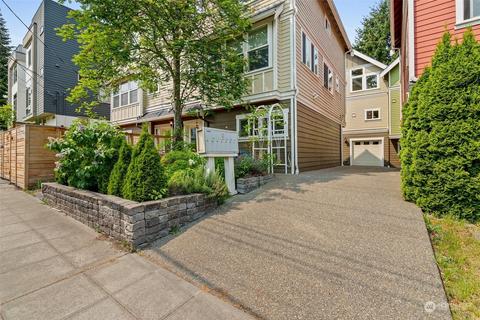 926 SW Holden St #B, Seattle, WA 98106