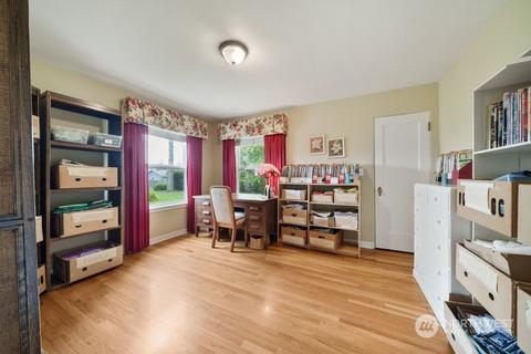 1393 Florence St, Enumclaw, WA 98022 photo 10