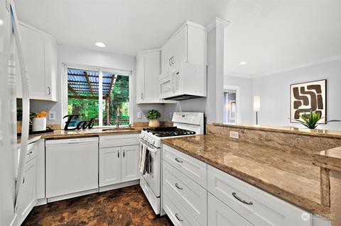 18311 22nd Dr SE, Bothell, WA 98012 photo 3