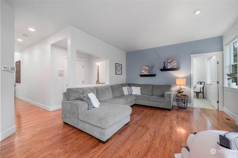 16615 37th Dr SE, Bothell, WA 98012 photo 9