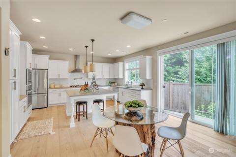 10833 NE 190th Pl, Bothell, WA 98011 photo 9