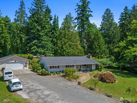 1023 Potlatch Beach Rd, Tulalip, WA 98271