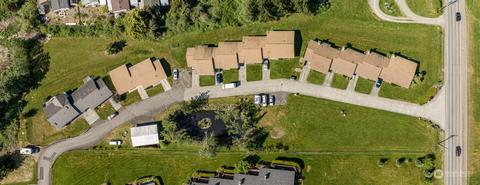 1045 S Third Ave, Sequim, WA 98382