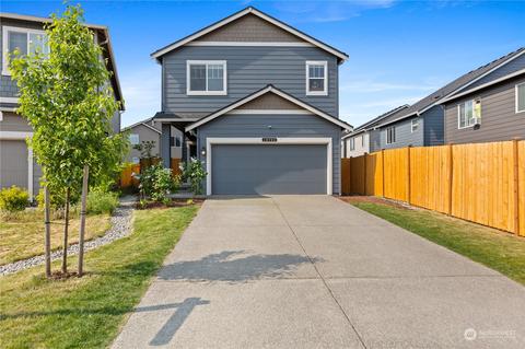 10704 Tahoma Ct E, Puyallup, WA 98374