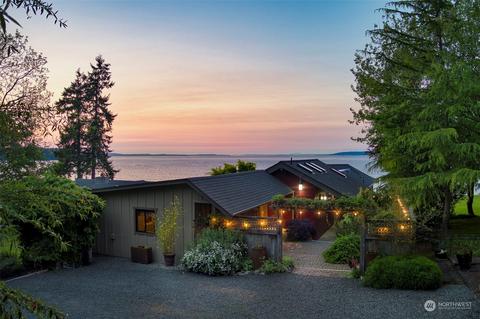 5372 NE Admiralty Way, Hansville, WA 98340