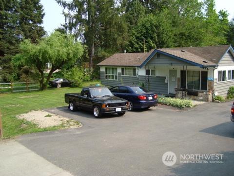 1025 NE Mcwilliams Rd, Bremerton, WA 98311