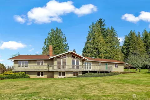 7990 Guide Meridian Rd, Lynden, WA 98264