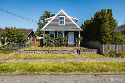 110 S 10th St, Mount Vernon, WA 98273
