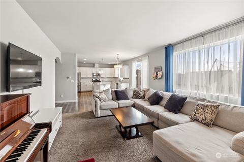 20203 19th Ave E, Spanaway, WA 98387 photo 8