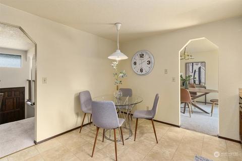 9623 NE 204th Pl, Bothell, WA 98011 photo 9