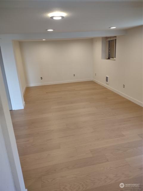 6815 Lower Ridge Rd, Everett, WA 98203 photo 17