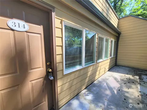 1601 NE 113th St, Vancouver, WA 98686
