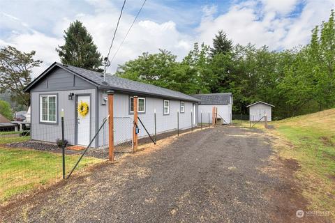 115 South St, Longview, WA 98632