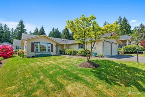110 Carl Sandburg Dr, Centralia, WA 98531