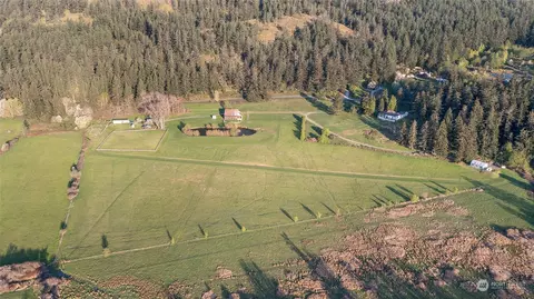 2831 Crow Valley Rd, Eastsound, WA 98245 photo 2