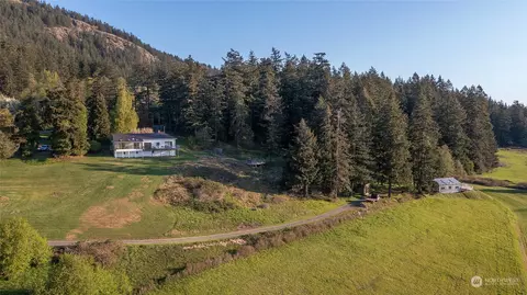 2831 Crow Valley Rd, Eastsound, WA 98245 photo 18